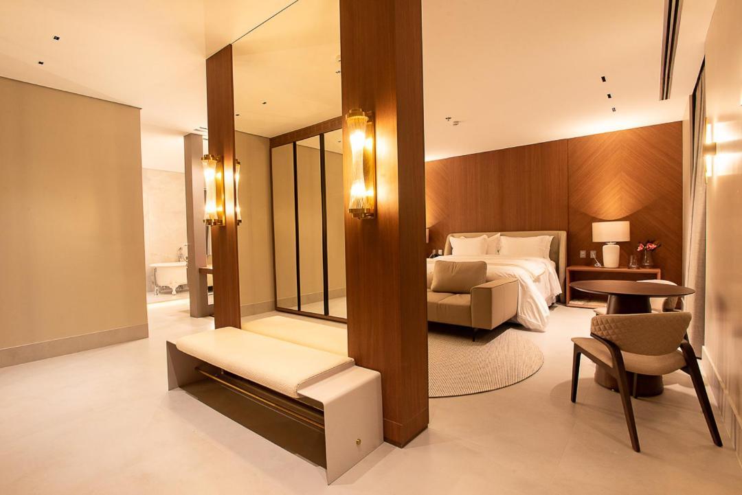 Deluxe Suite,1469097182:JPEG